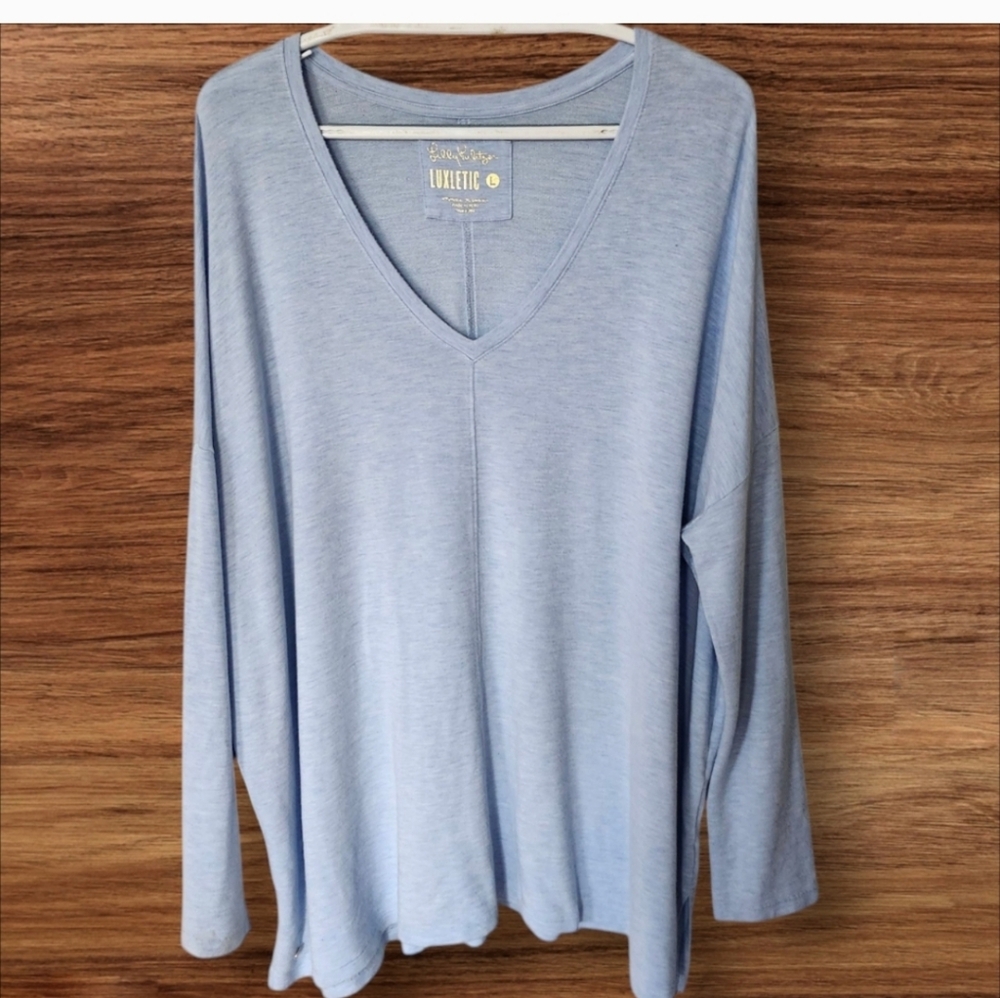 Lilly Pulitzer Ice Blue Luxletic Athletic V Neck Sweatshirt French Terry Sz XL